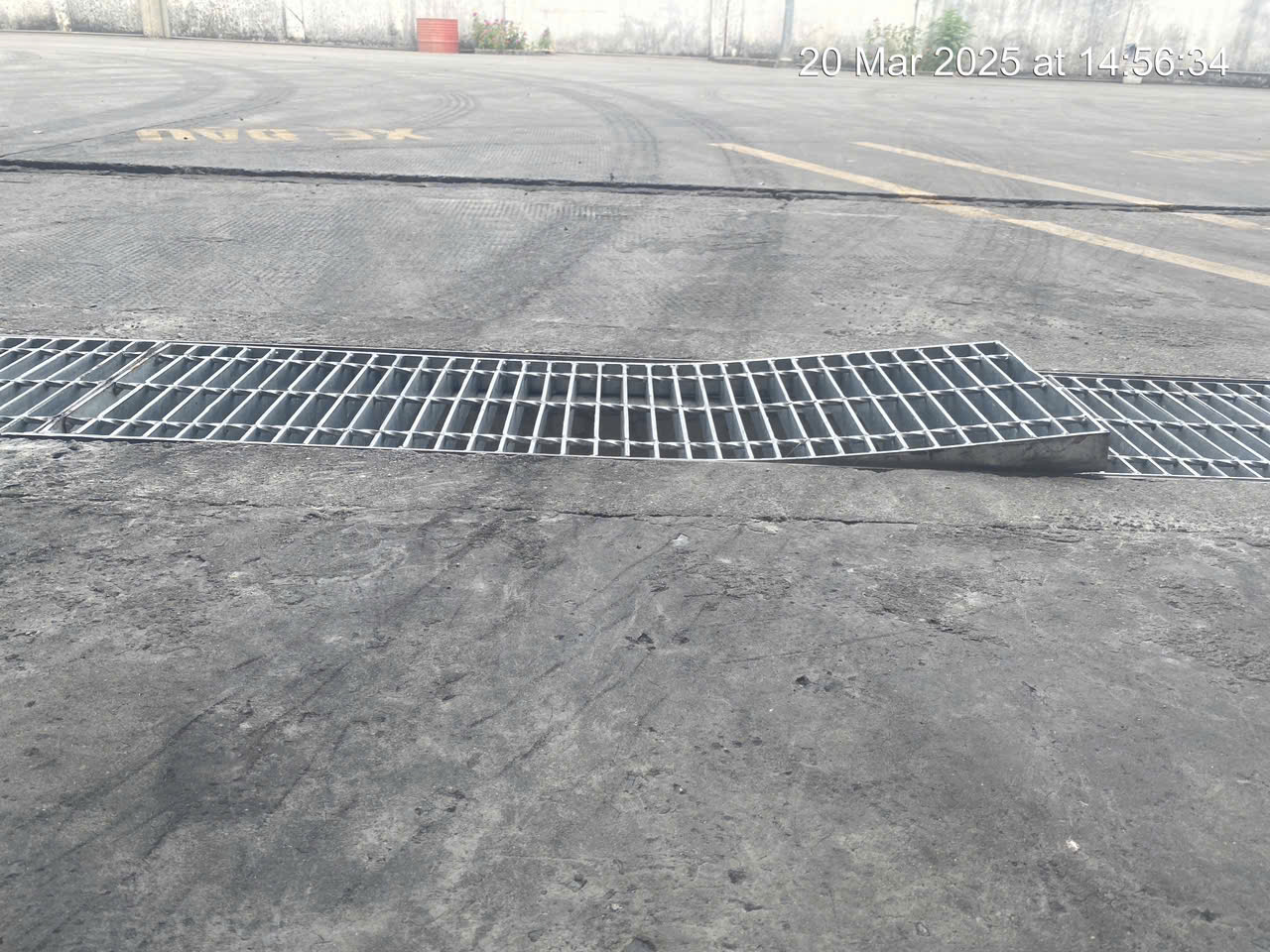 Các Lỗi Thường Gặp Khi Lắp Đặt Tấm Grating Và Cách Khắc Phục